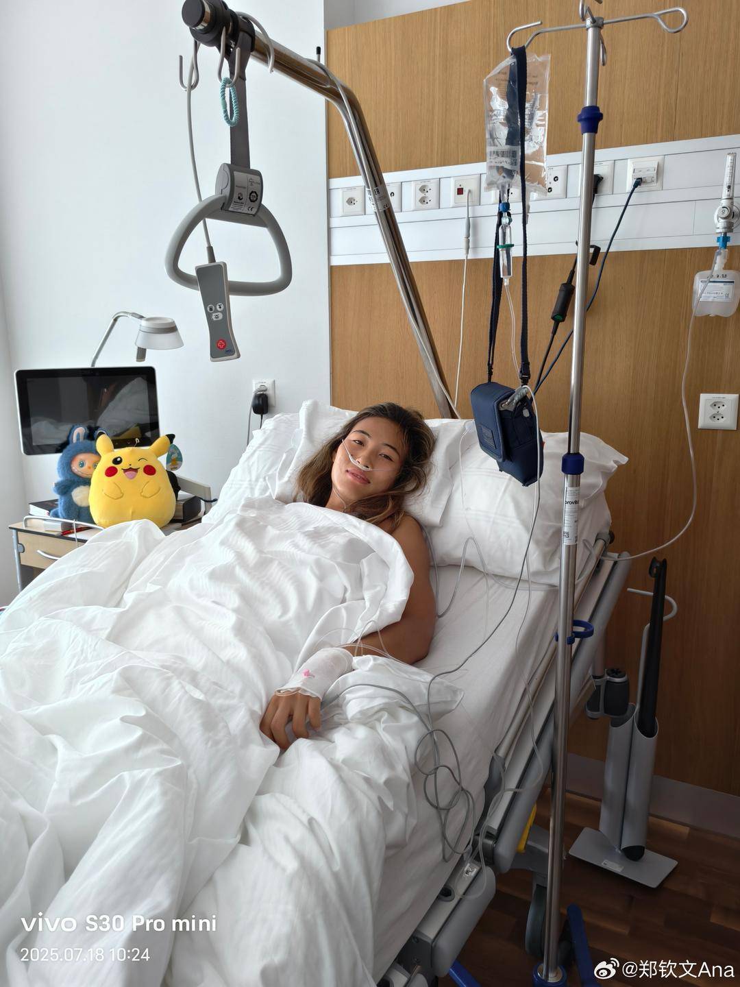 去除两块游离的碎骨!揭秘郑钦文肘部手术的前因后果